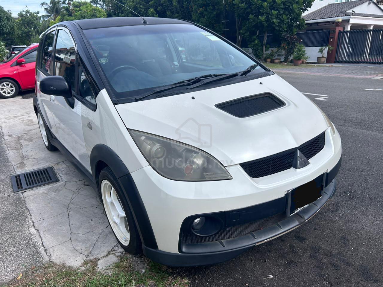2005 Mitsubishi Triton