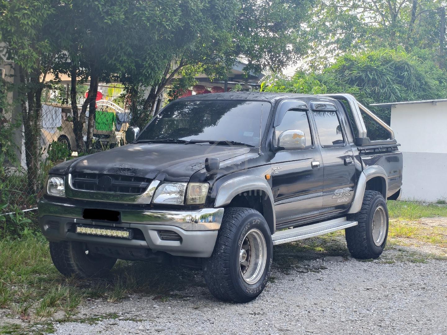 2004 Toyota Hilux