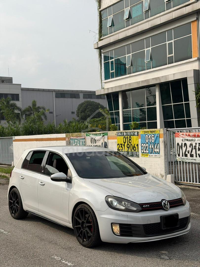 2011 Volkswagen Golf