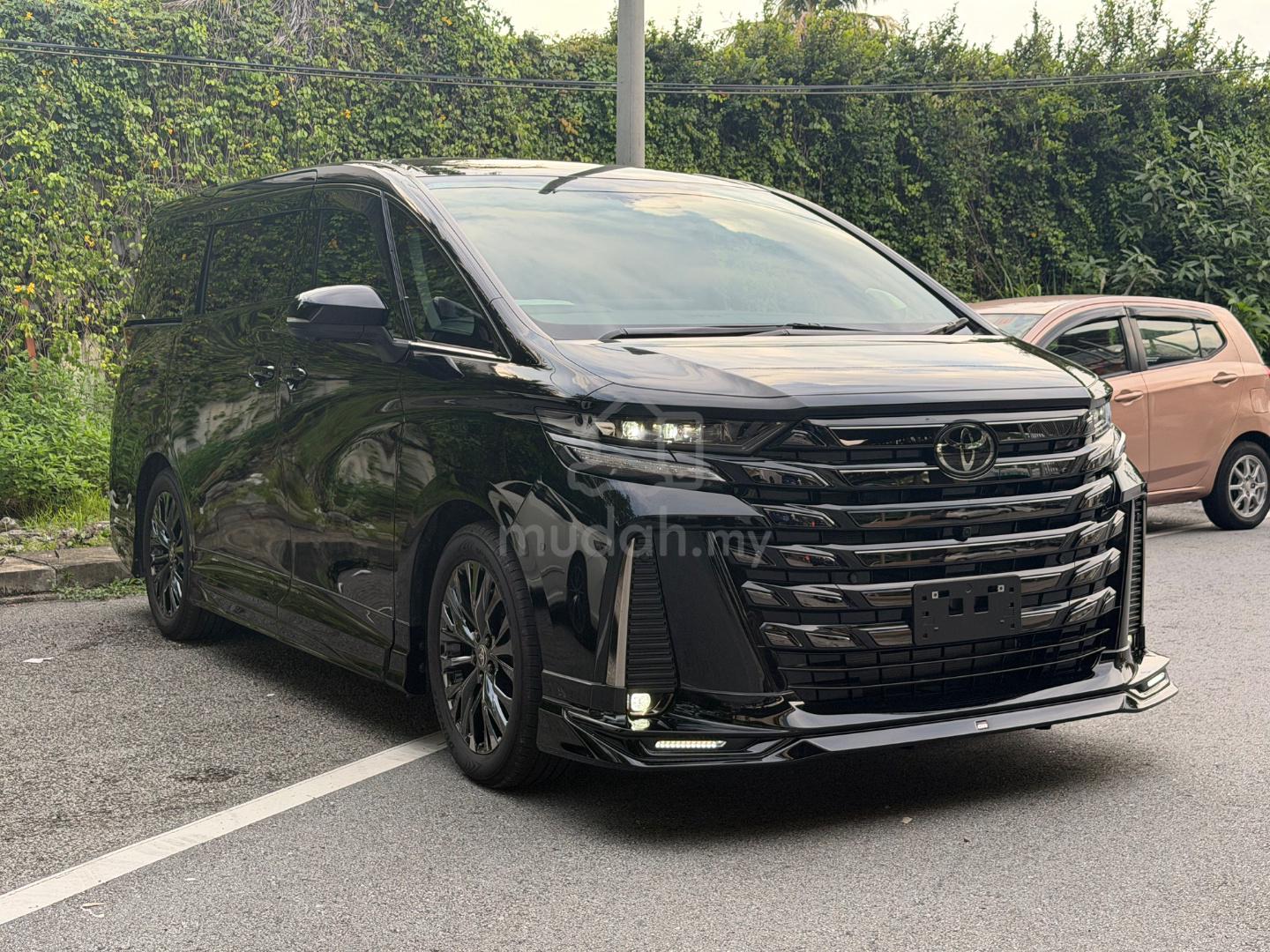 2025 Toyota Vellfire
