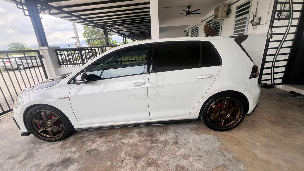 2017 Volkswagen Golf
