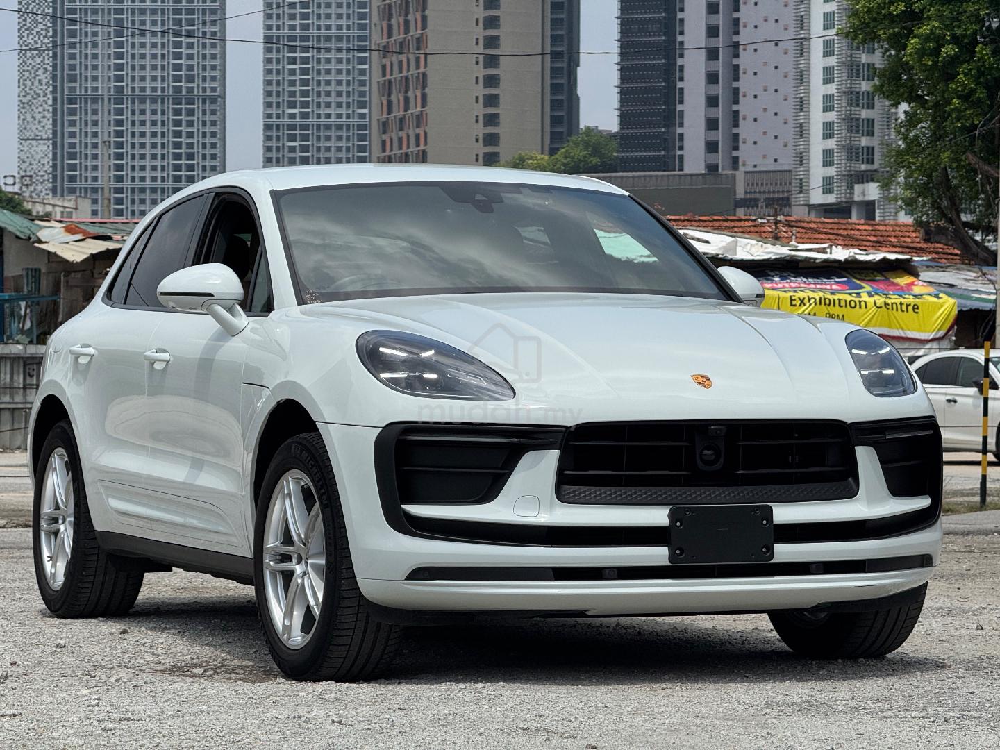 2022 Porsche Macan