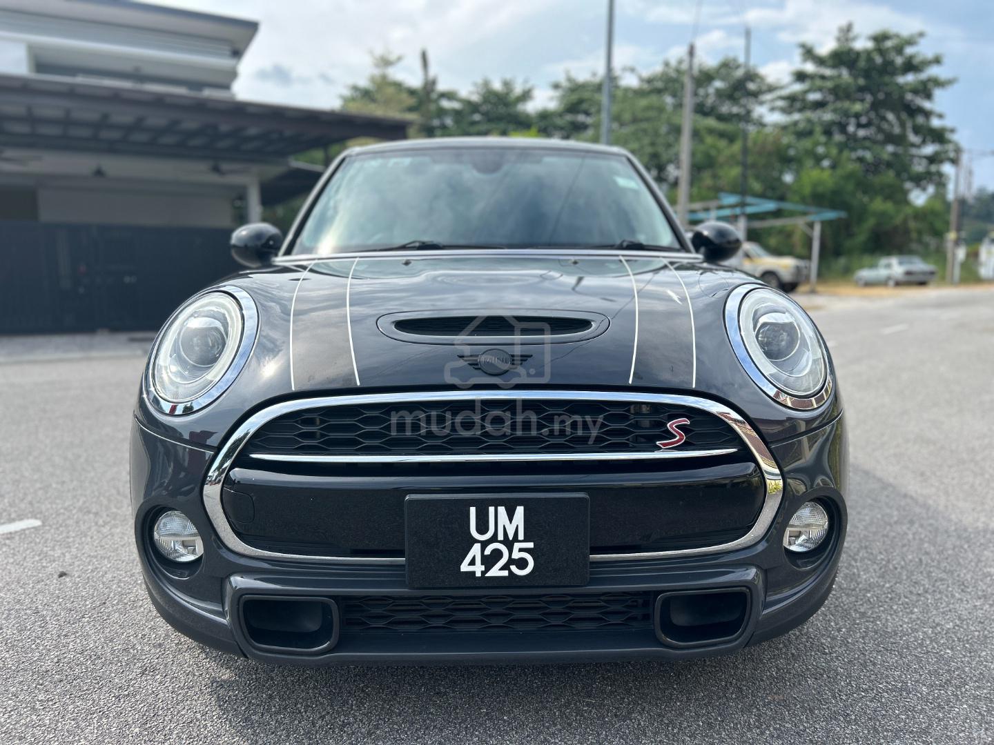 2017 MINI Cooper