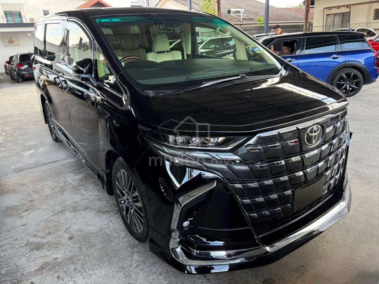 2017 Toyota Alphard