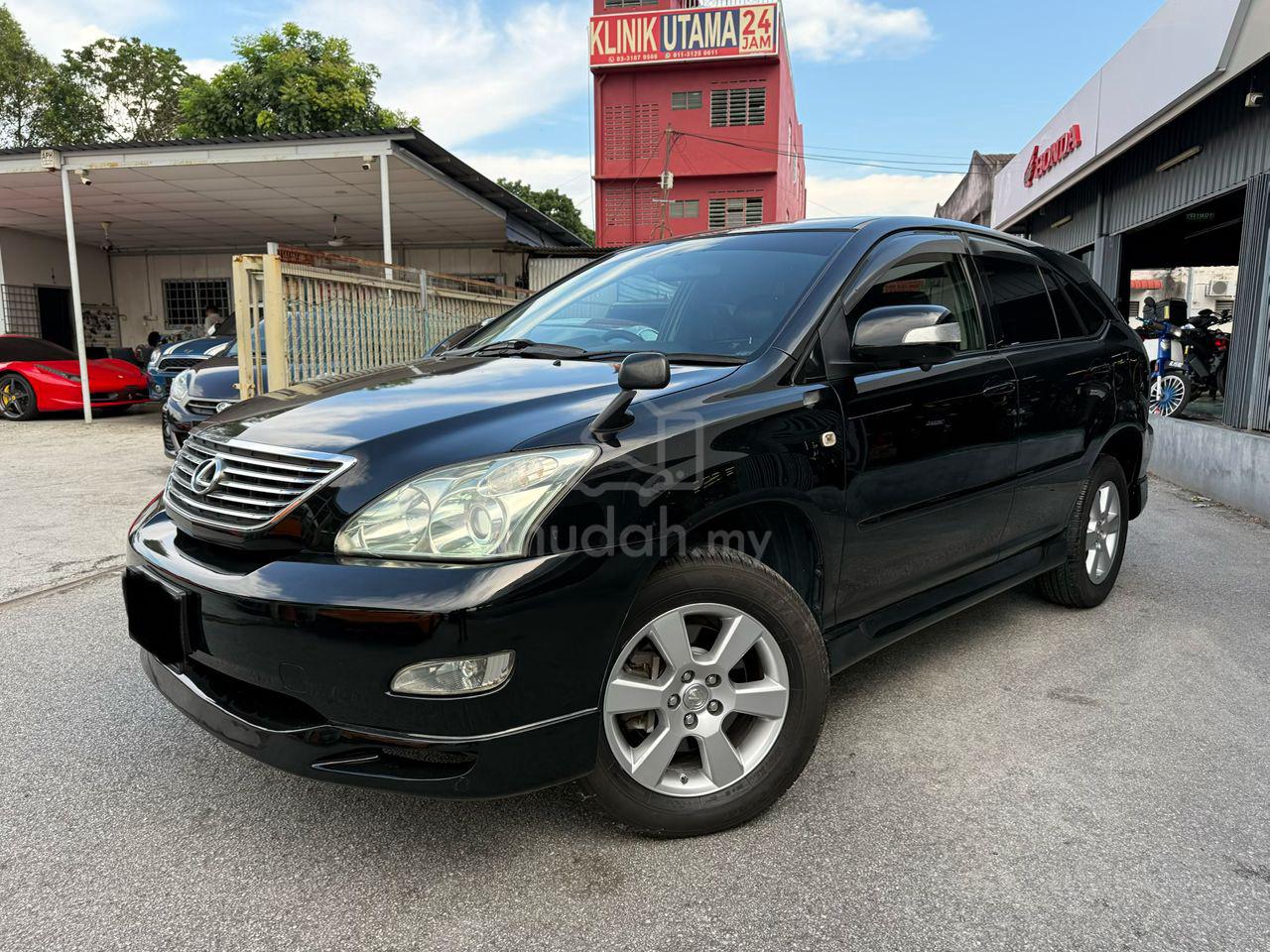 2004 Toyota Harrier