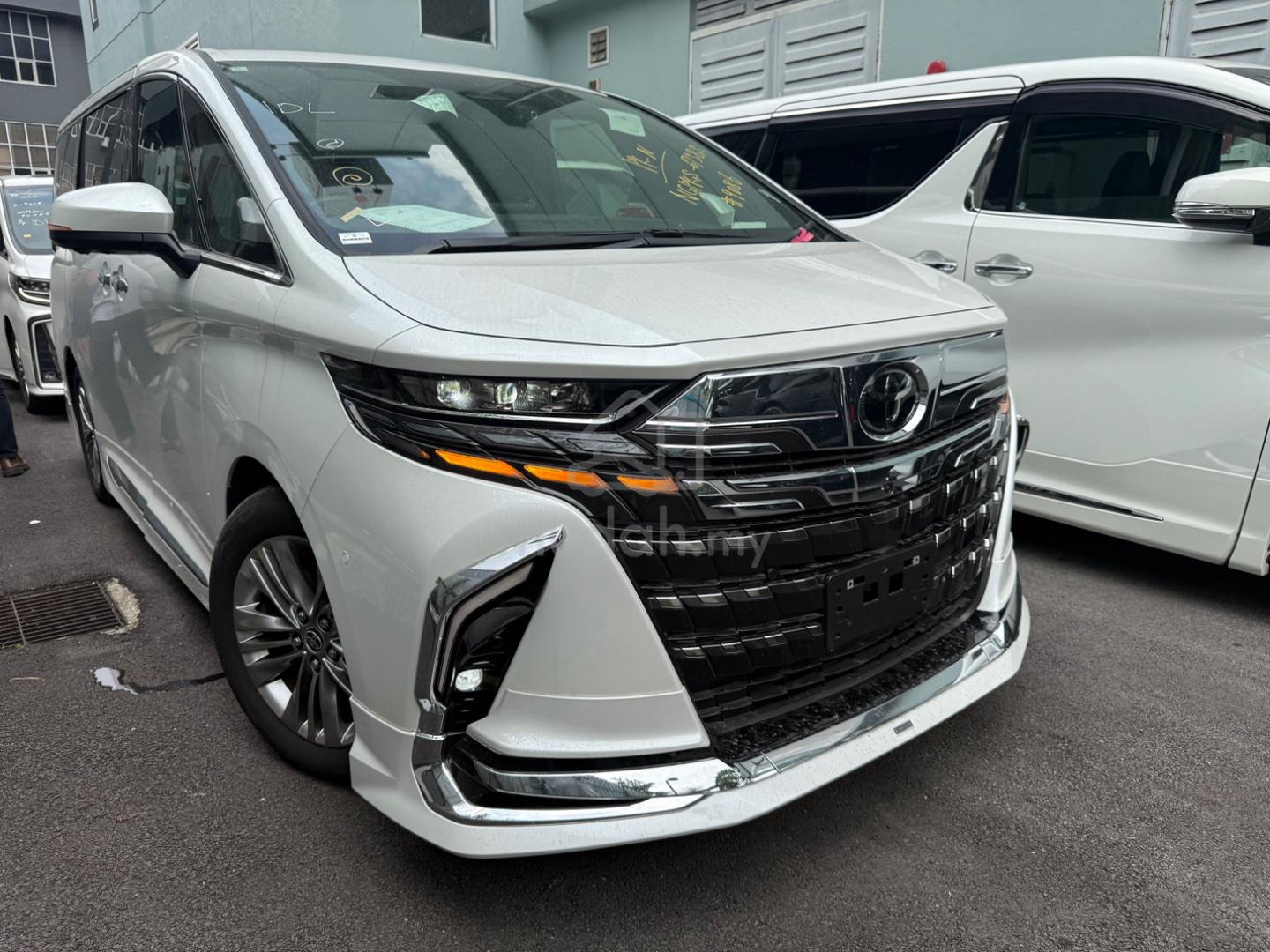 2024 Toyota Alphard