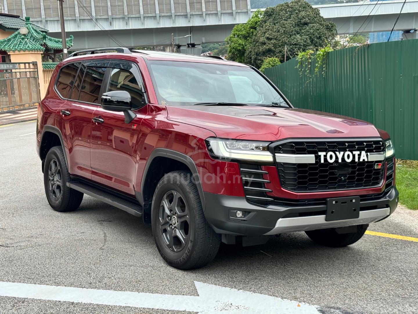2023 Toyota Land Cruiser