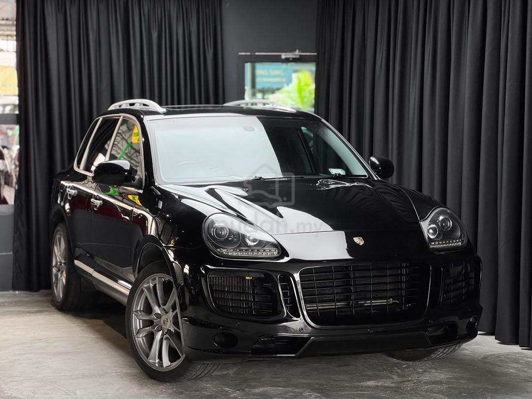2003 Porsche Cayenne