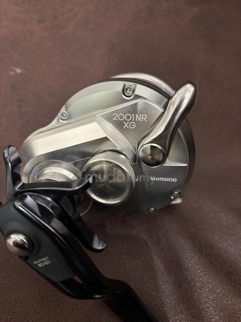 新品未使用　SHIMANO OCEA JIGGER 2001NRMG Baitcasting Reel 21 OCEA JIGGER 2001NR MG Left 5.7:1 Fishing