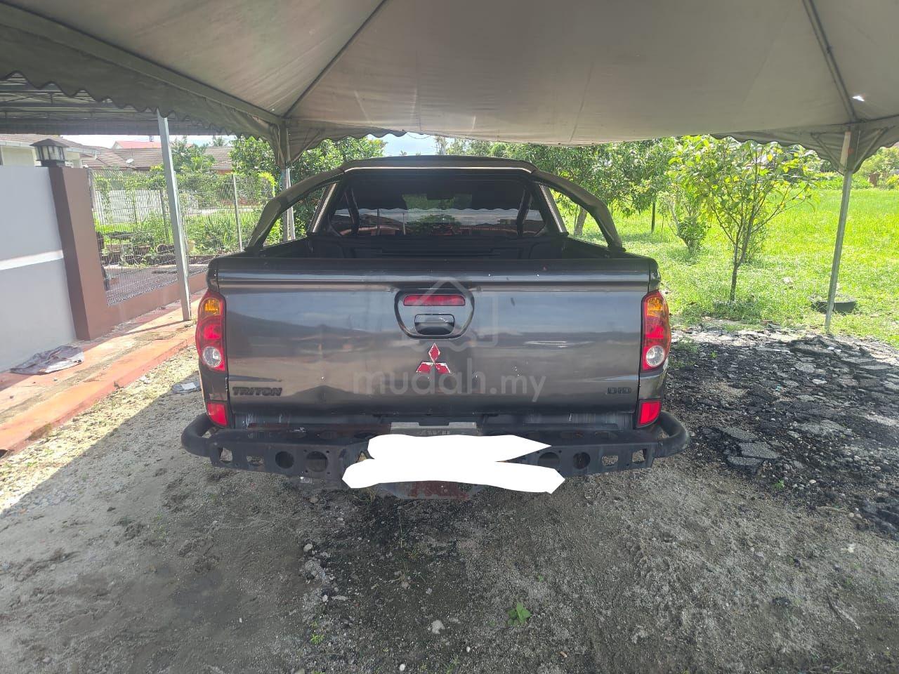 2009 Mitsubishi Triton