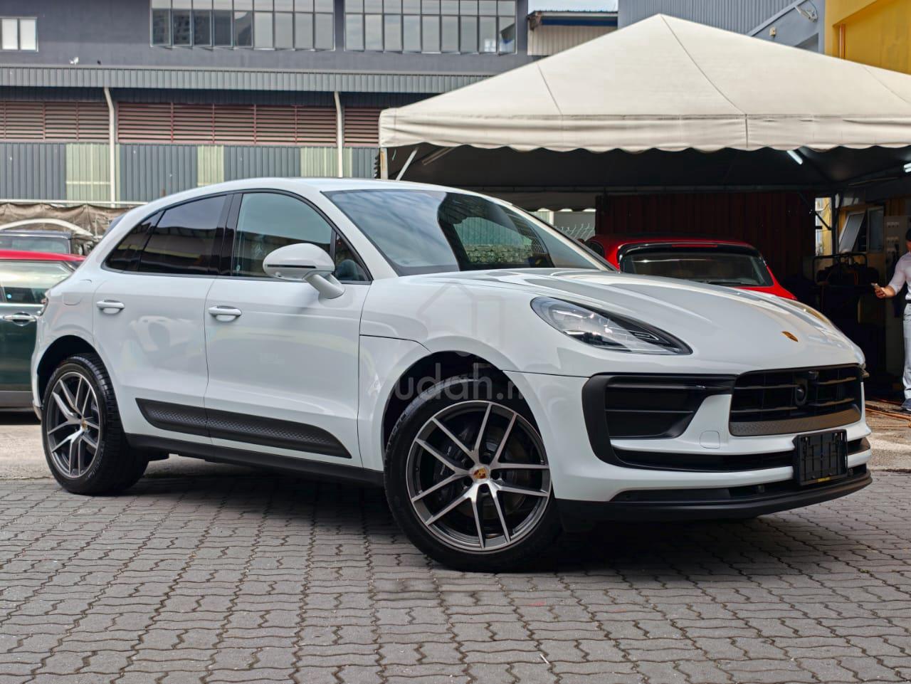 2023 Porsche Macan