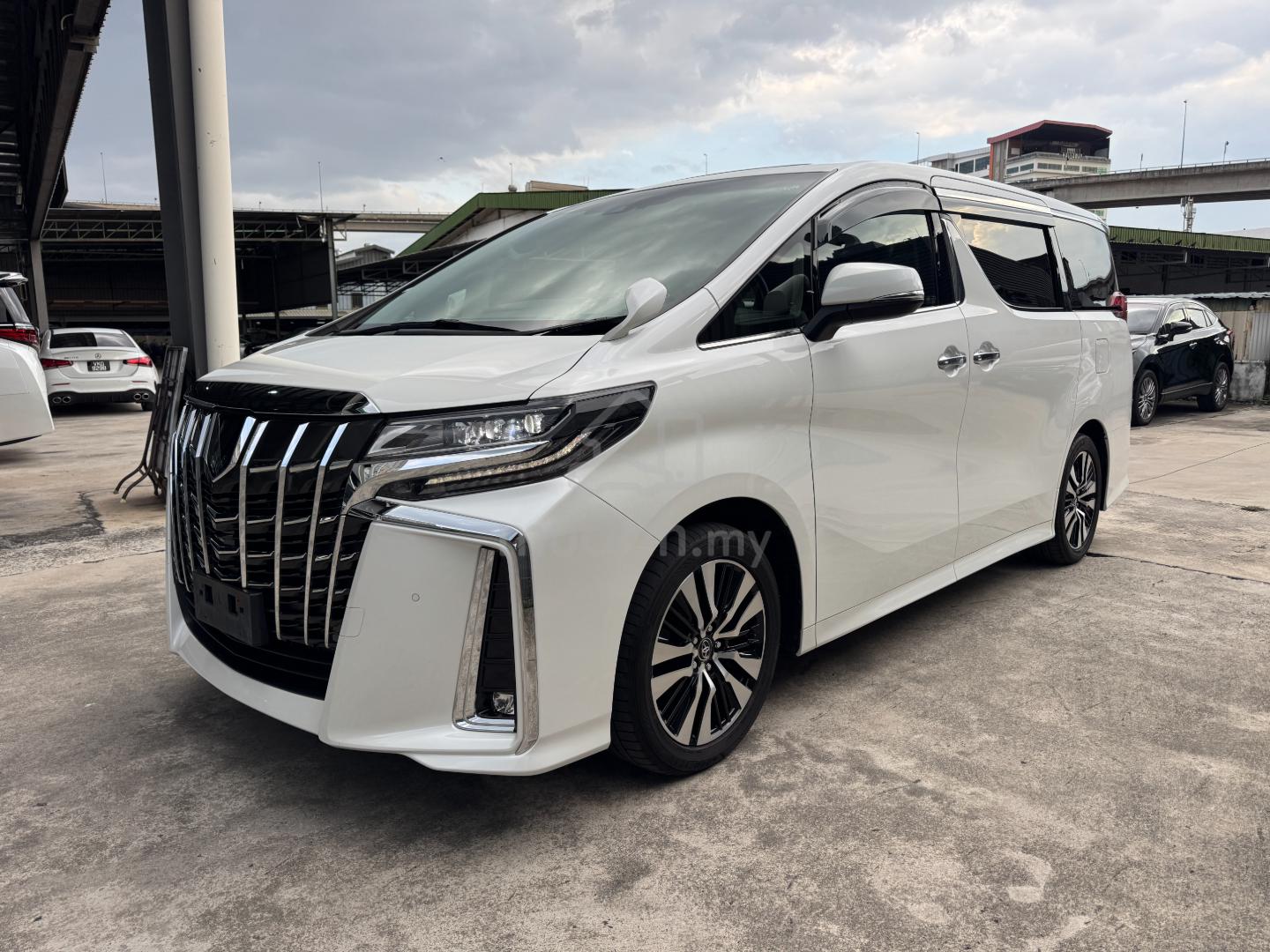 2021 Toyota Alphard