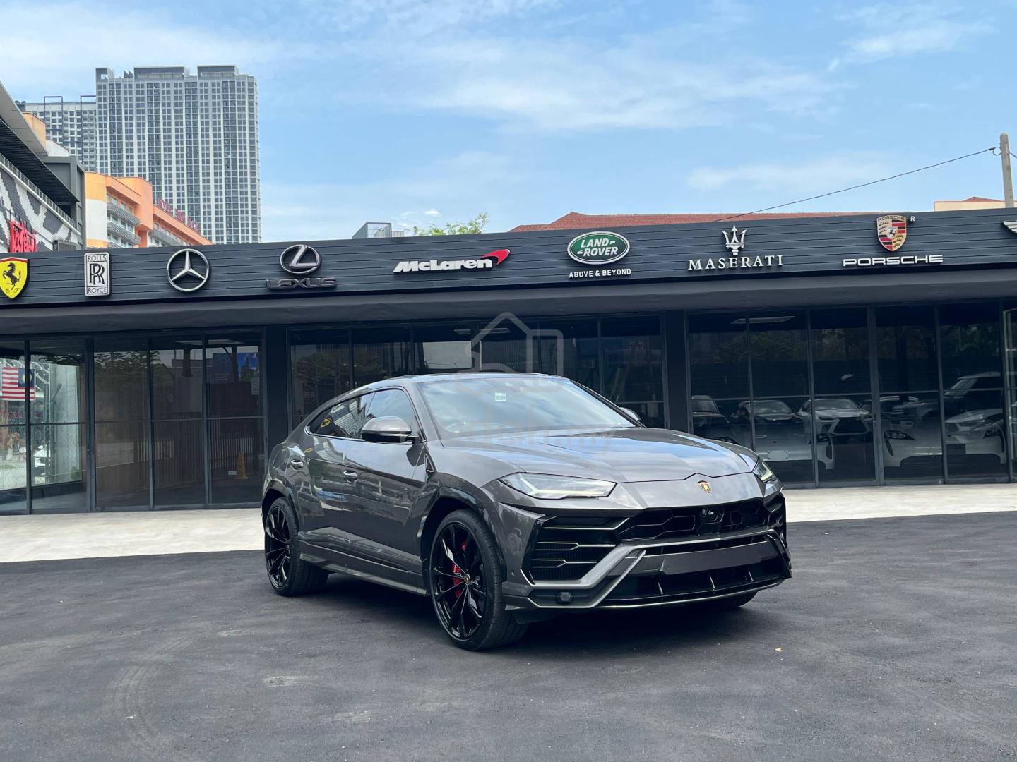 2022 Lamborghini URUS GREY/AKRAPOVIC/6 MODE/B&O