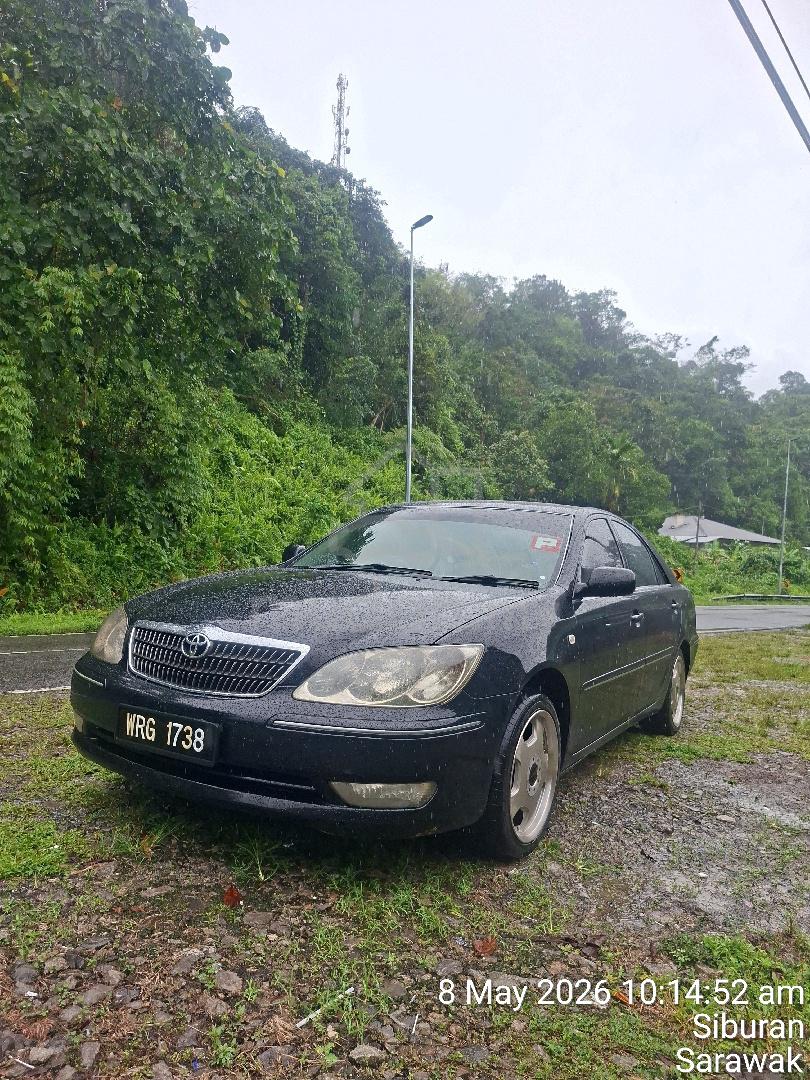 2004 Toyota Camry