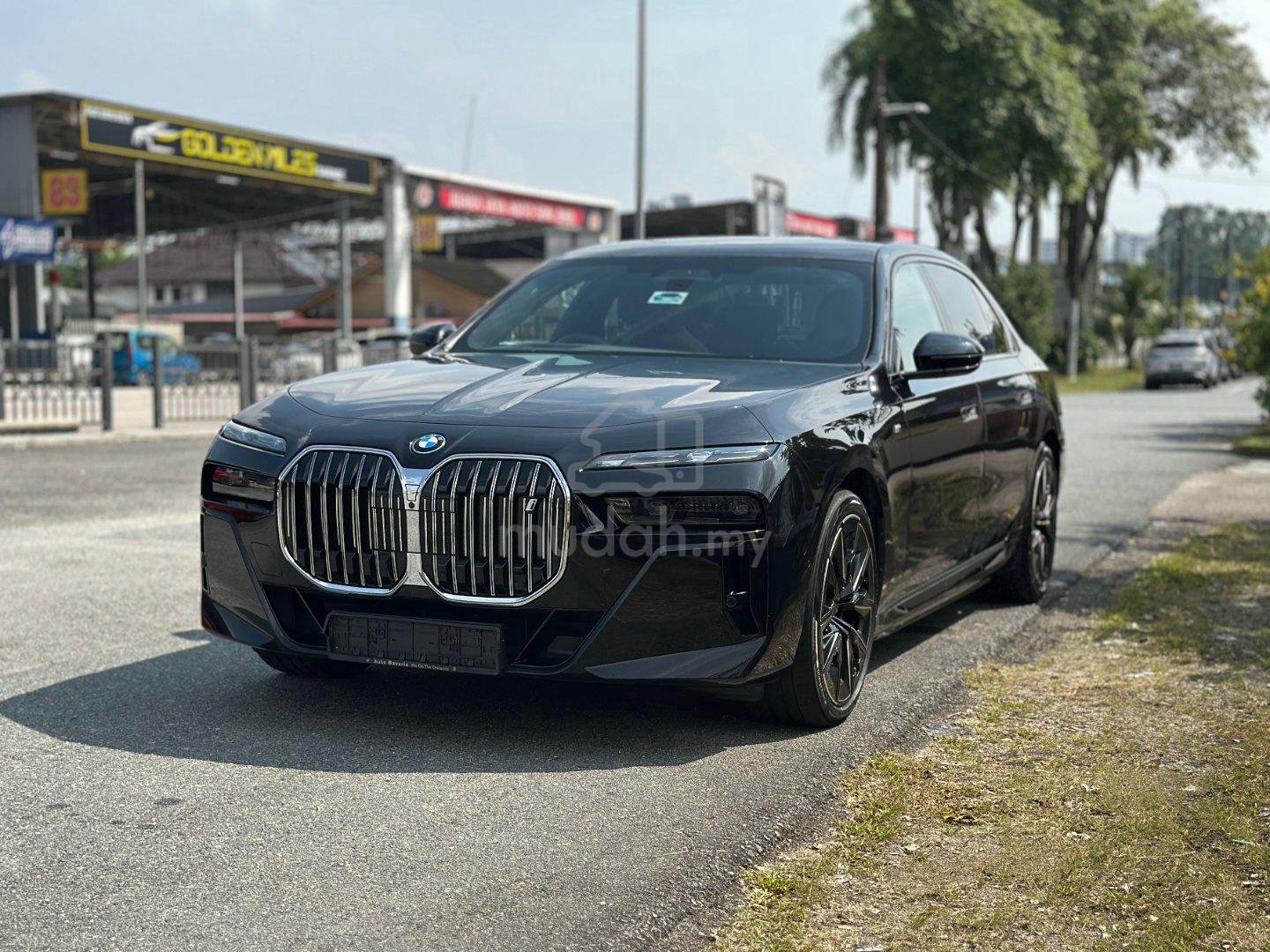 2023 BMW iX
