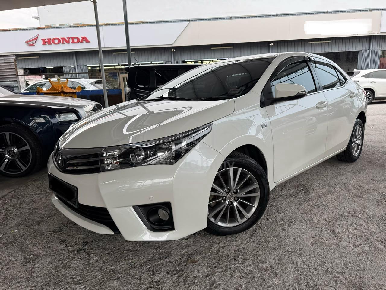 2014 Toyota Corolla Altis