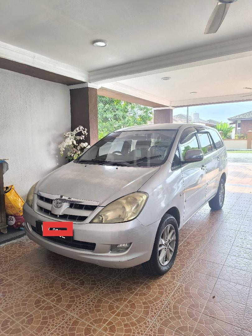 2005 Toyota Innova
