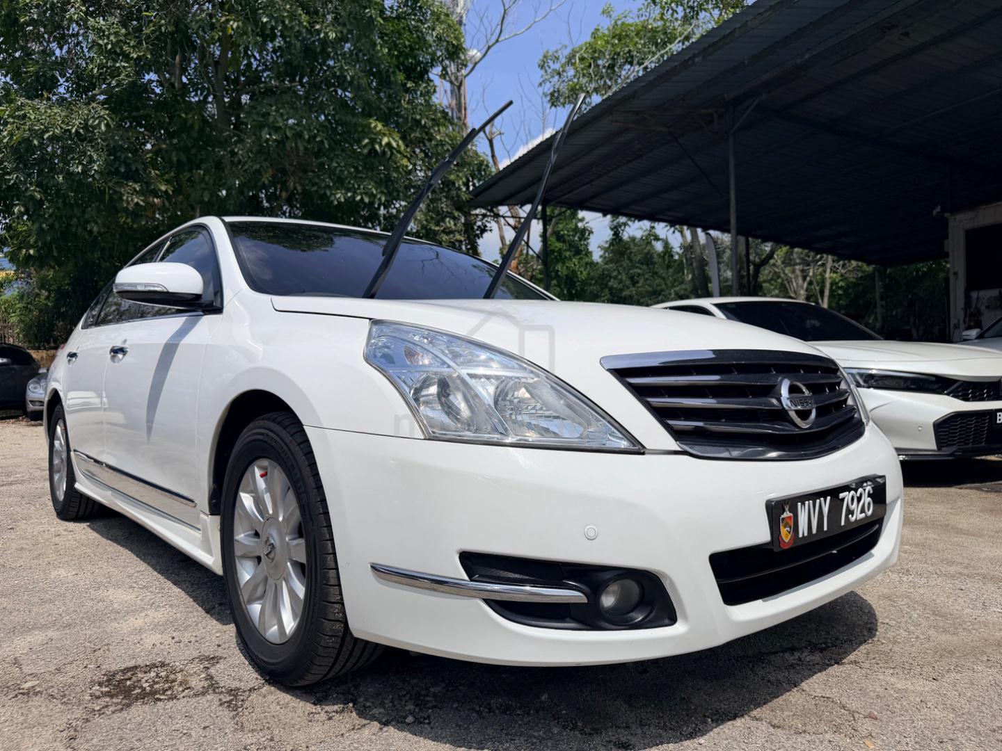 2011 Nissan Serena