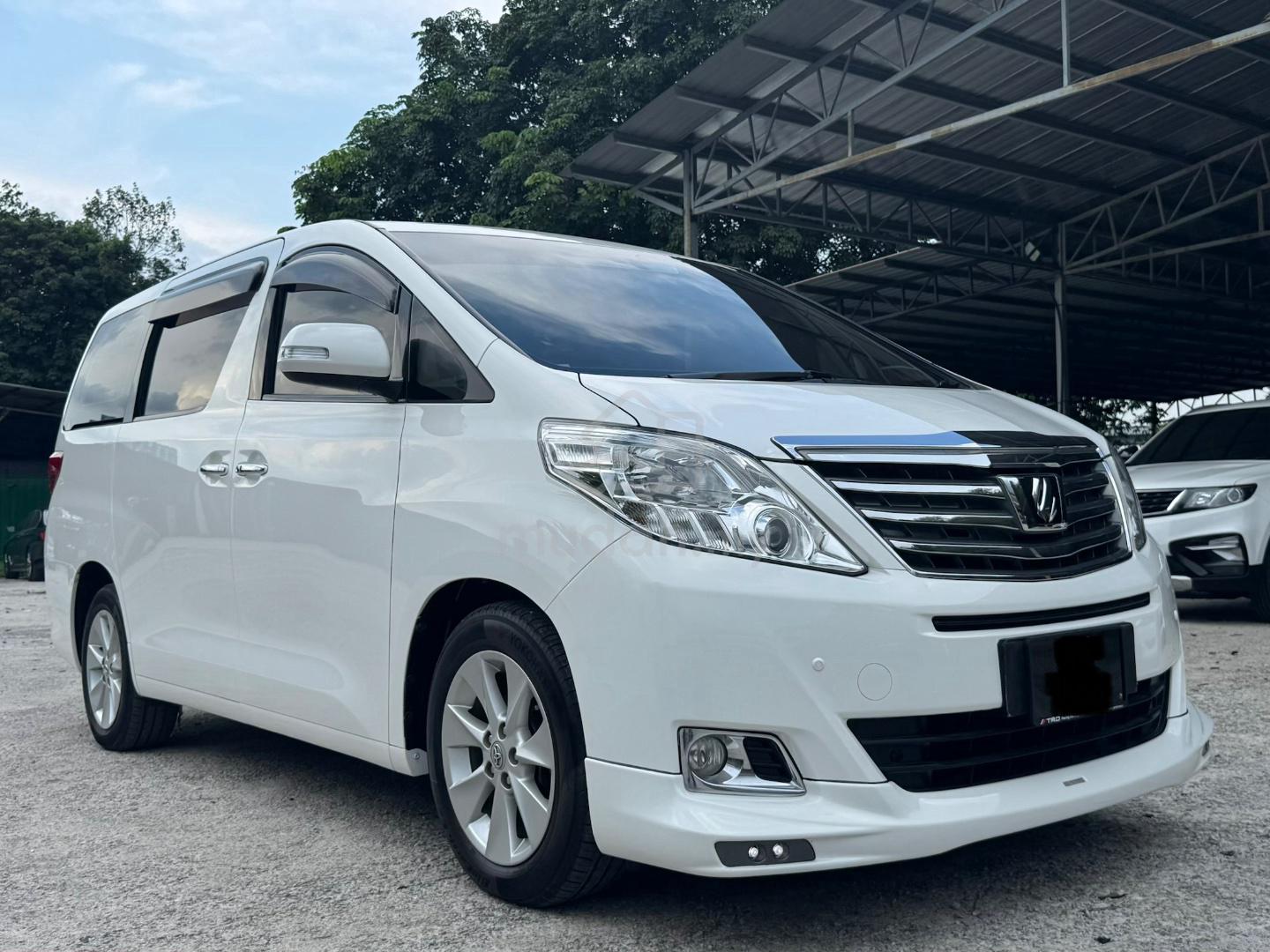 2014 Toyota Alphard