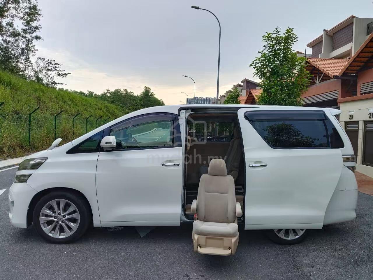 2009 Toyota Vellfire
