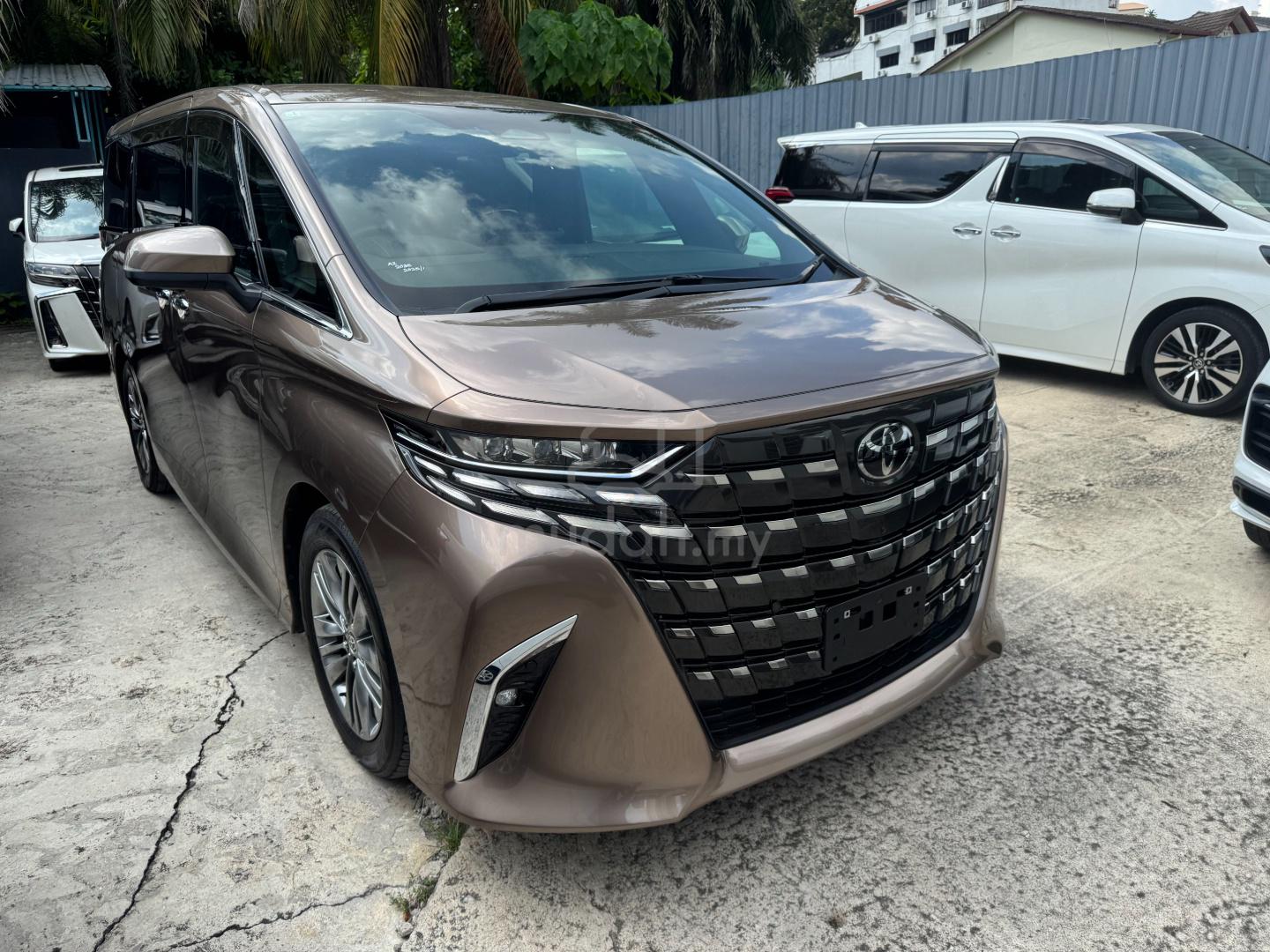 2024 Toyota Alphard