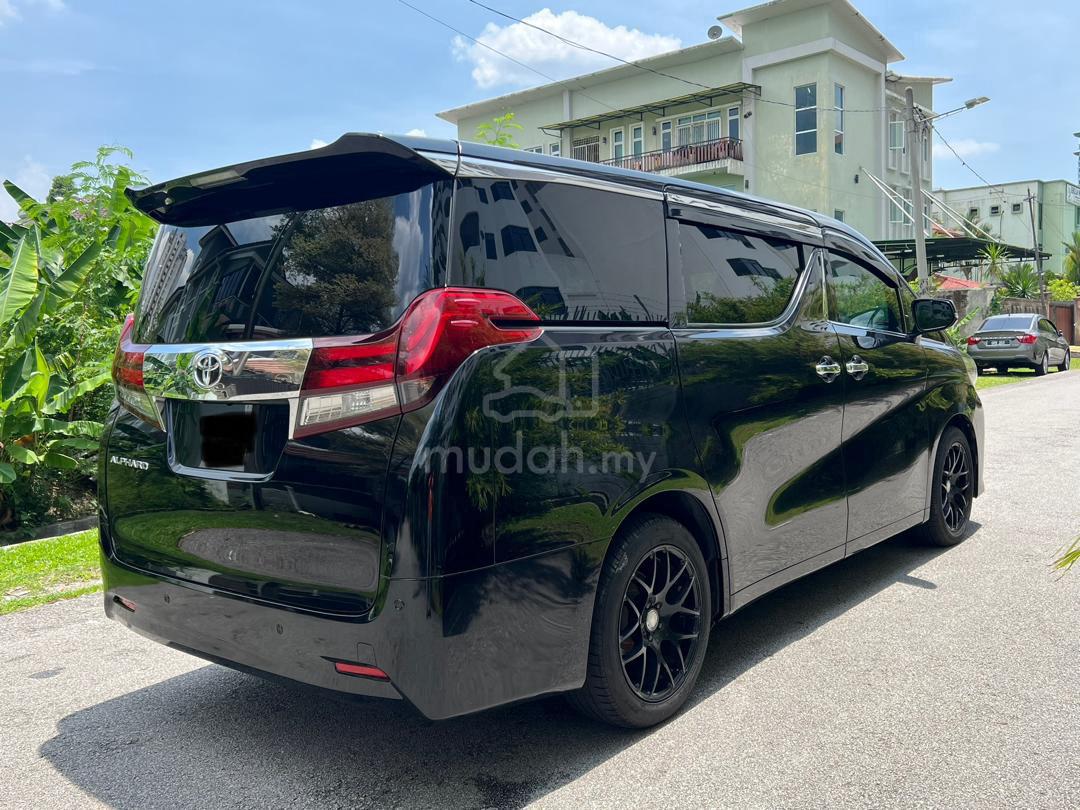 2016 Toyota Alphard