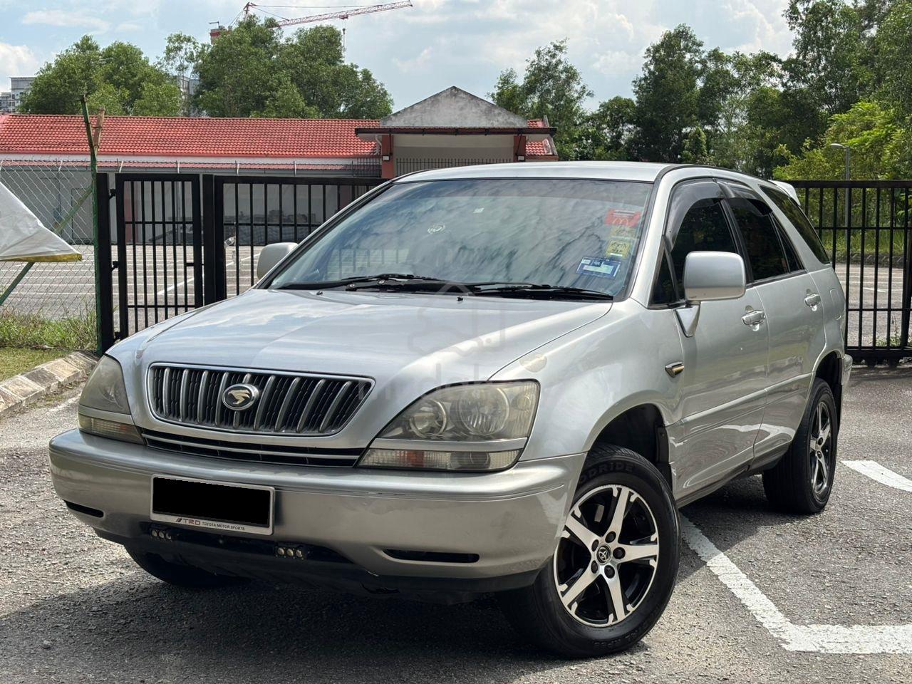 2001 Toyota Harrier
