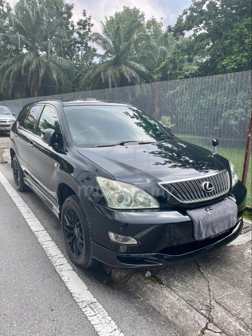 2004 Toyota Harrier