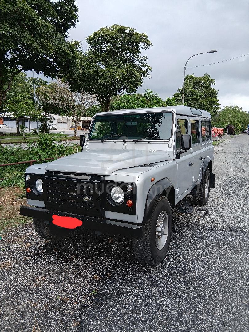 2011 Land Rover Defender