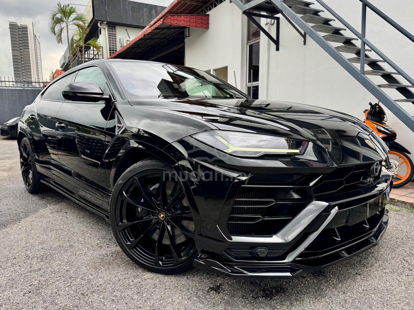 2021 Lamborghini URUS 4.0 V8 MAXTON DESIGN BODYKIT