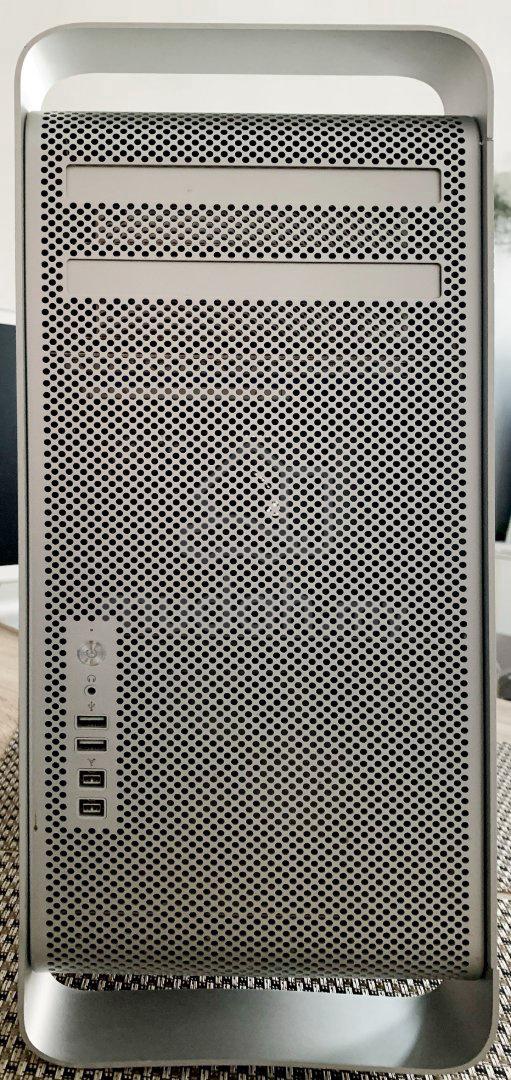 Mac Pro (Mid 2010) + 27