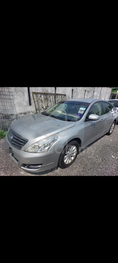 2011 Nissan Serena