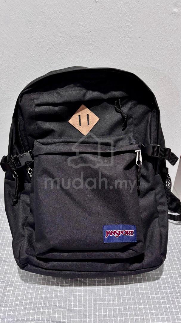 jansport backpack price malaysia Buy Beyond Pack | The Wallet Shop in Singapore & lasting backpack perfect for everyday use Spacious compartments with multiple pockets for easy organization Comfortable padded straps for all Buy Jansport Jansport Big Student