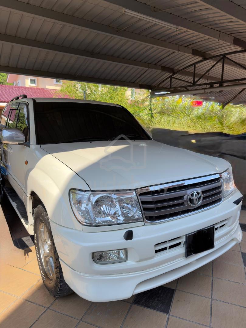 2005 Toyota Land Cruiser