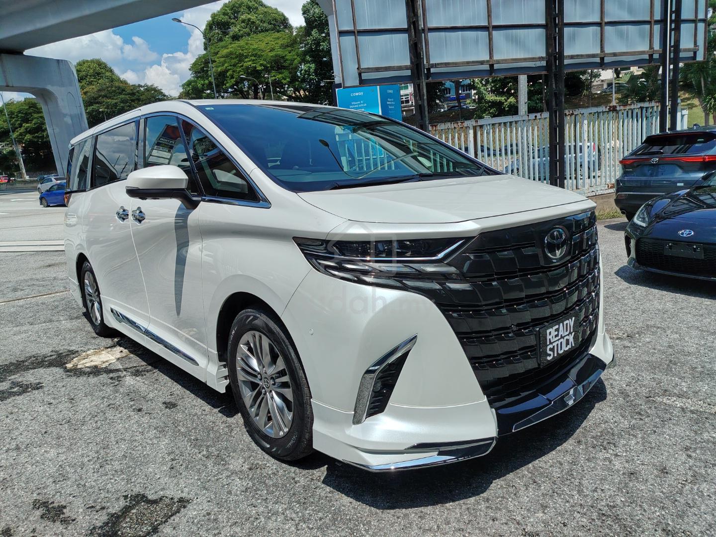 2025 Toyota Alphard