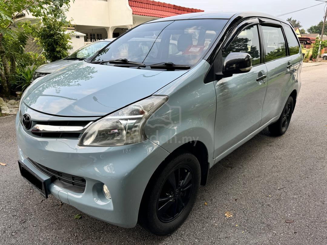 2014 Toyota Alphard