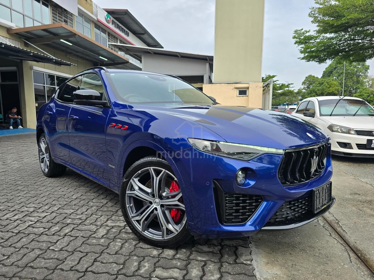 2021 Maserati LEVANTE S GRANSPORT / 5 YRS WARRANTY