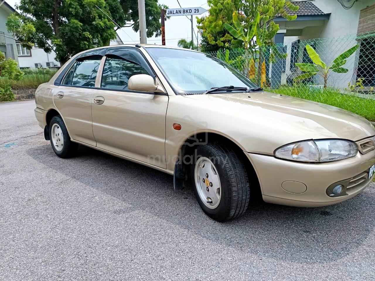 2000 Proton Exora