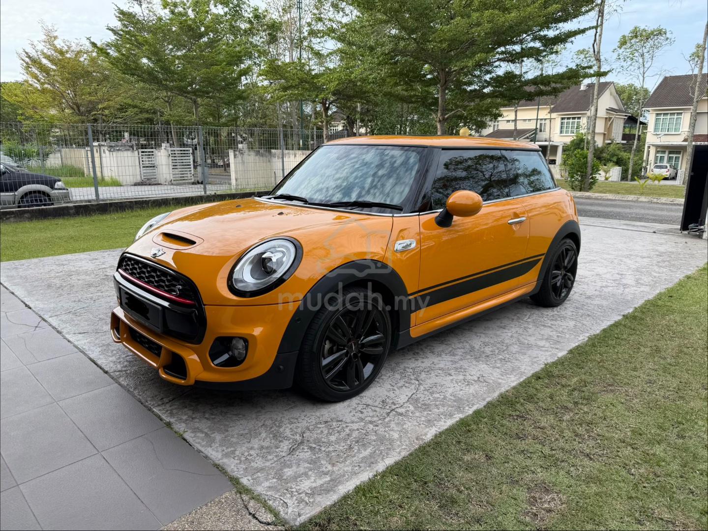 2016 MINI Cooper