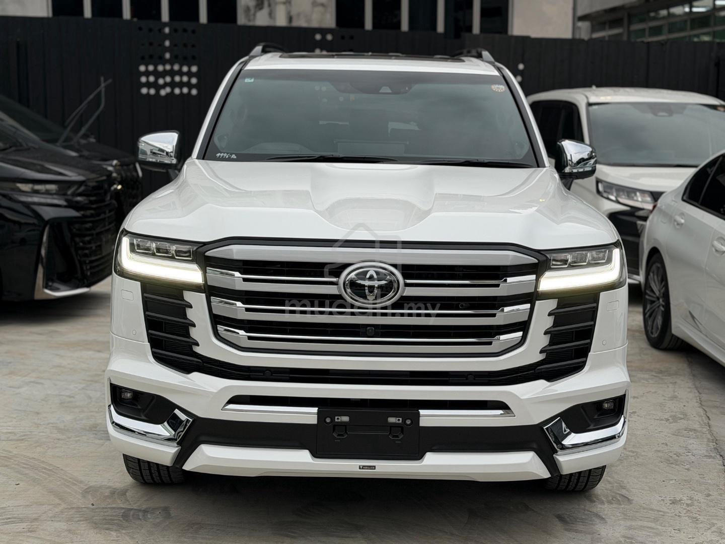 2025 Toyota Land Cruiser