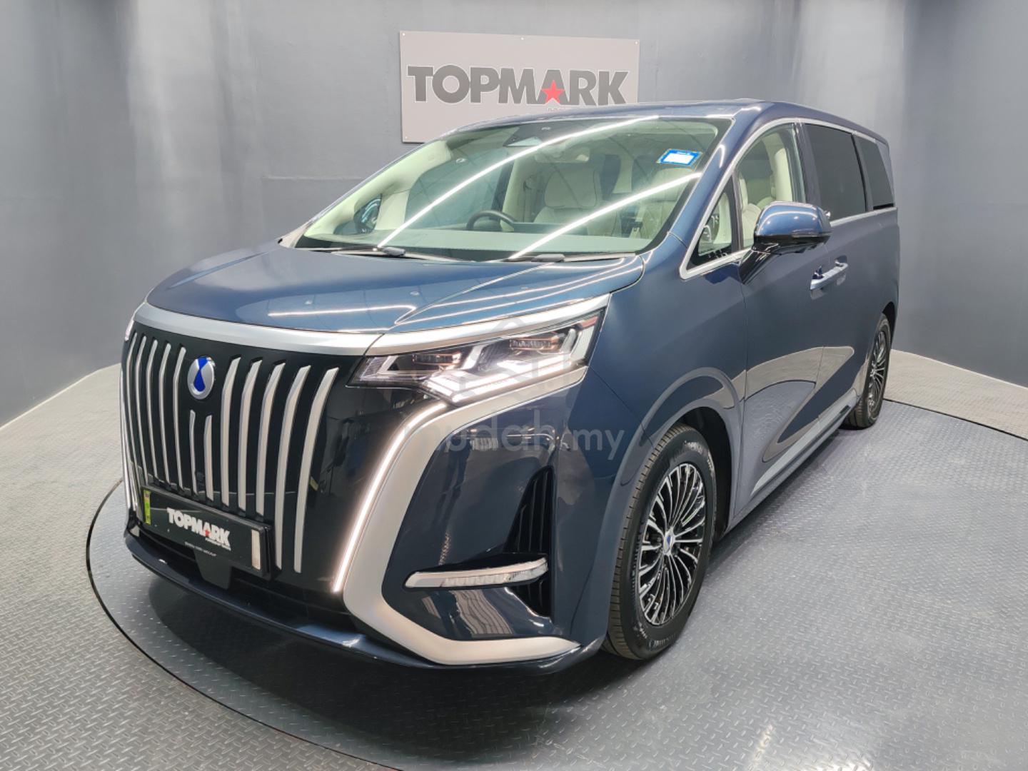 2025 Denza D9