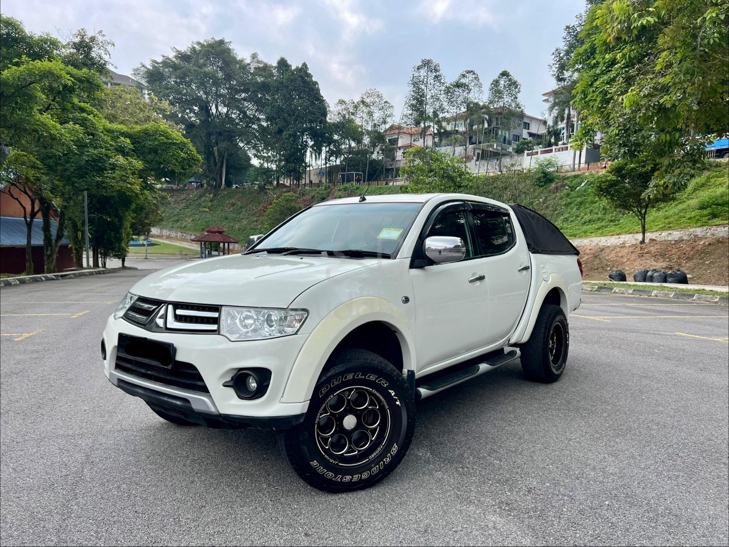 2014 Mitsubishi Triton