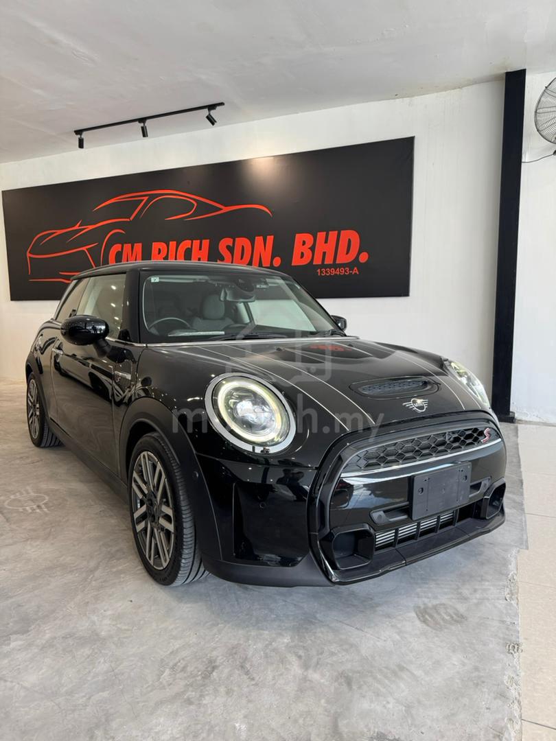 2021 MINI Cooper