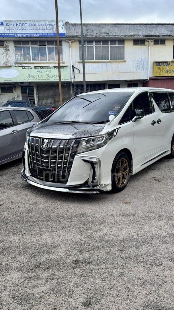 2016 Toyota Alphard