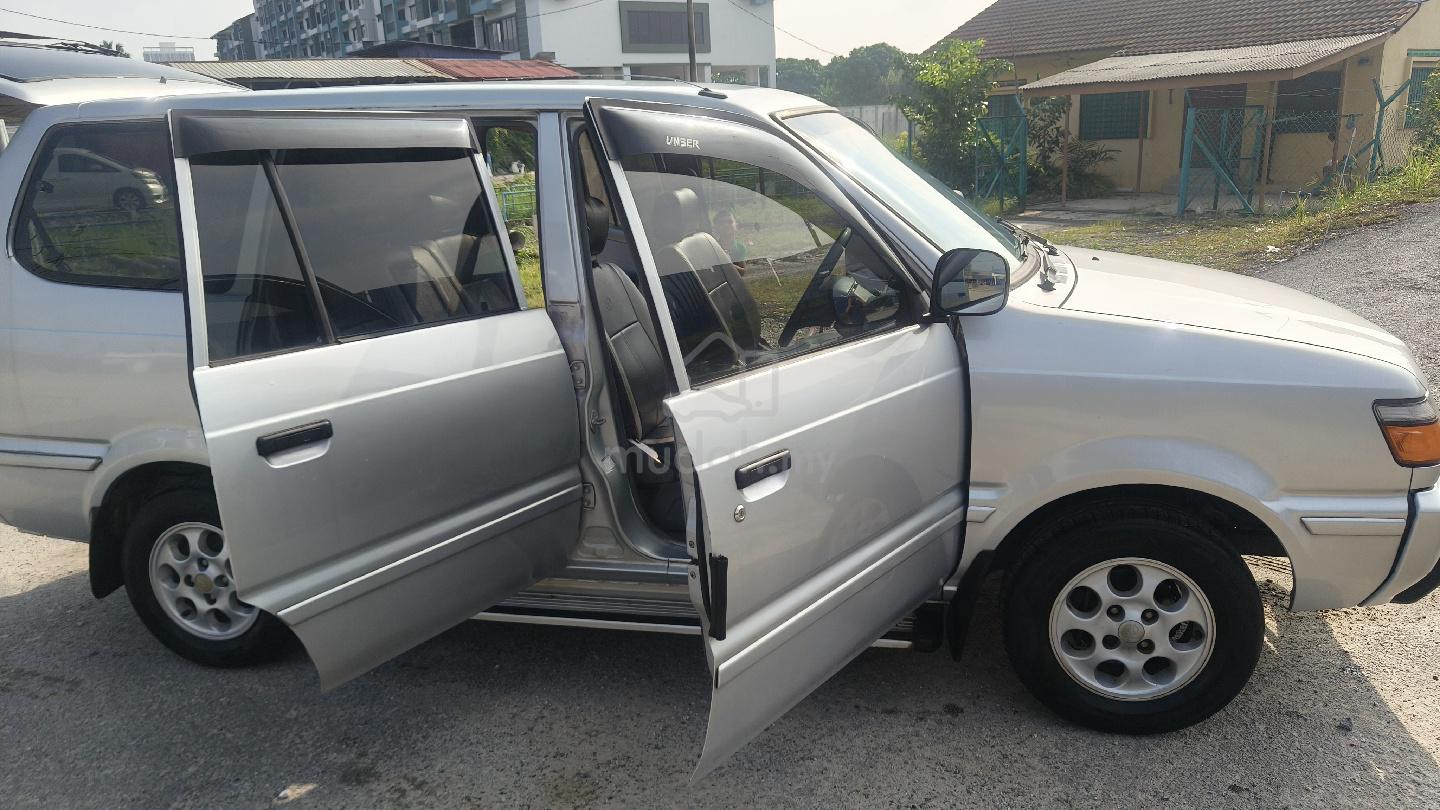 2000 Toyota Land Cruiser