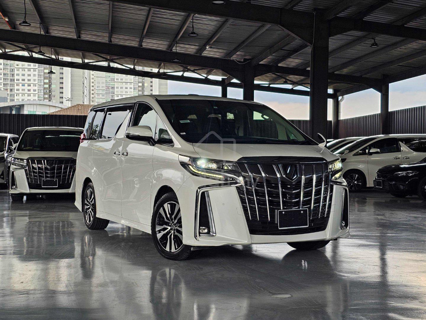 2023 Toyota Alphard