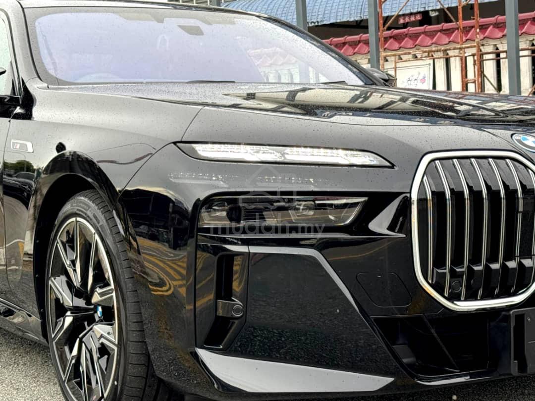 2023 BMW iX
