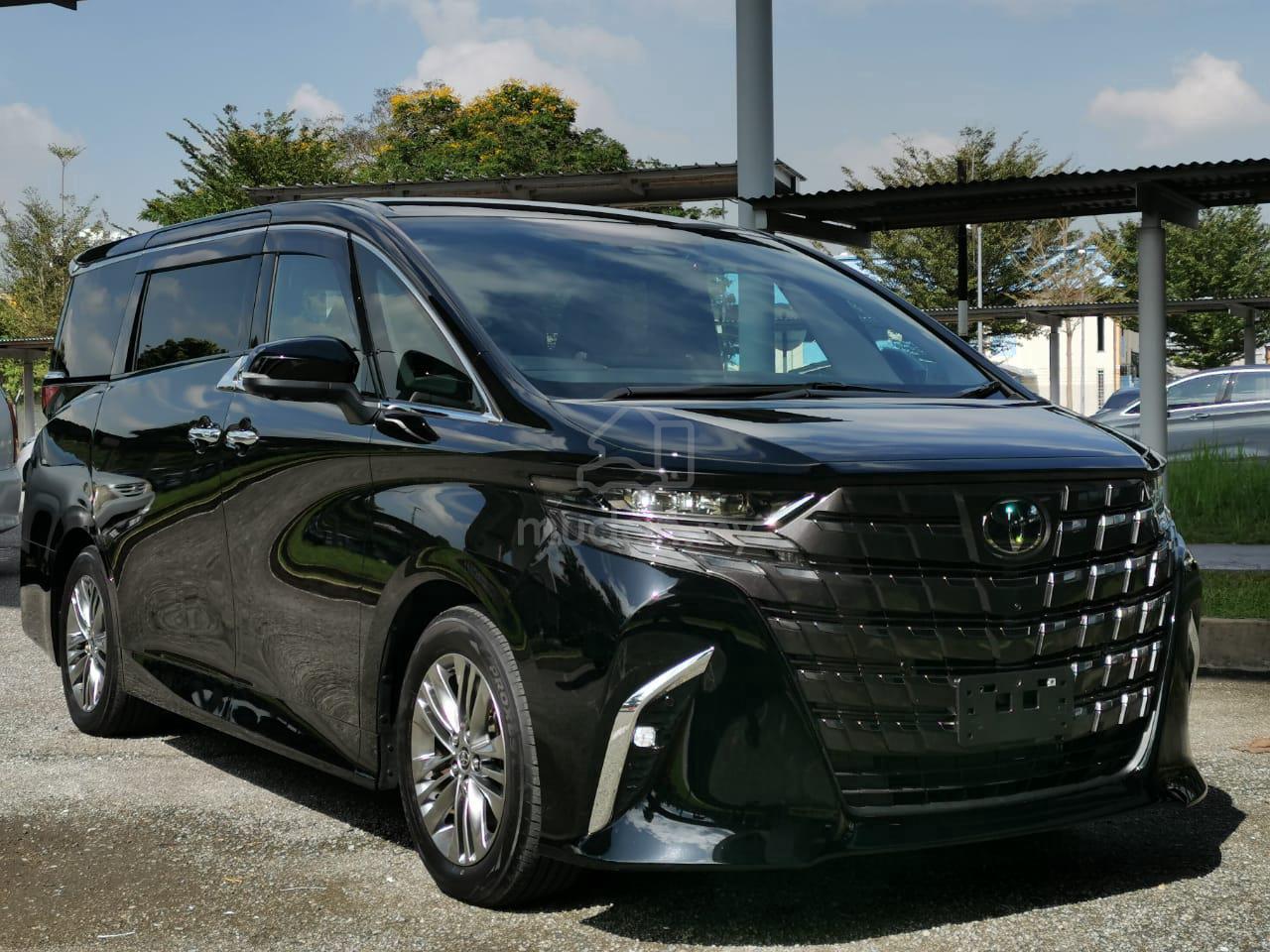 2023 Toyota Alphard