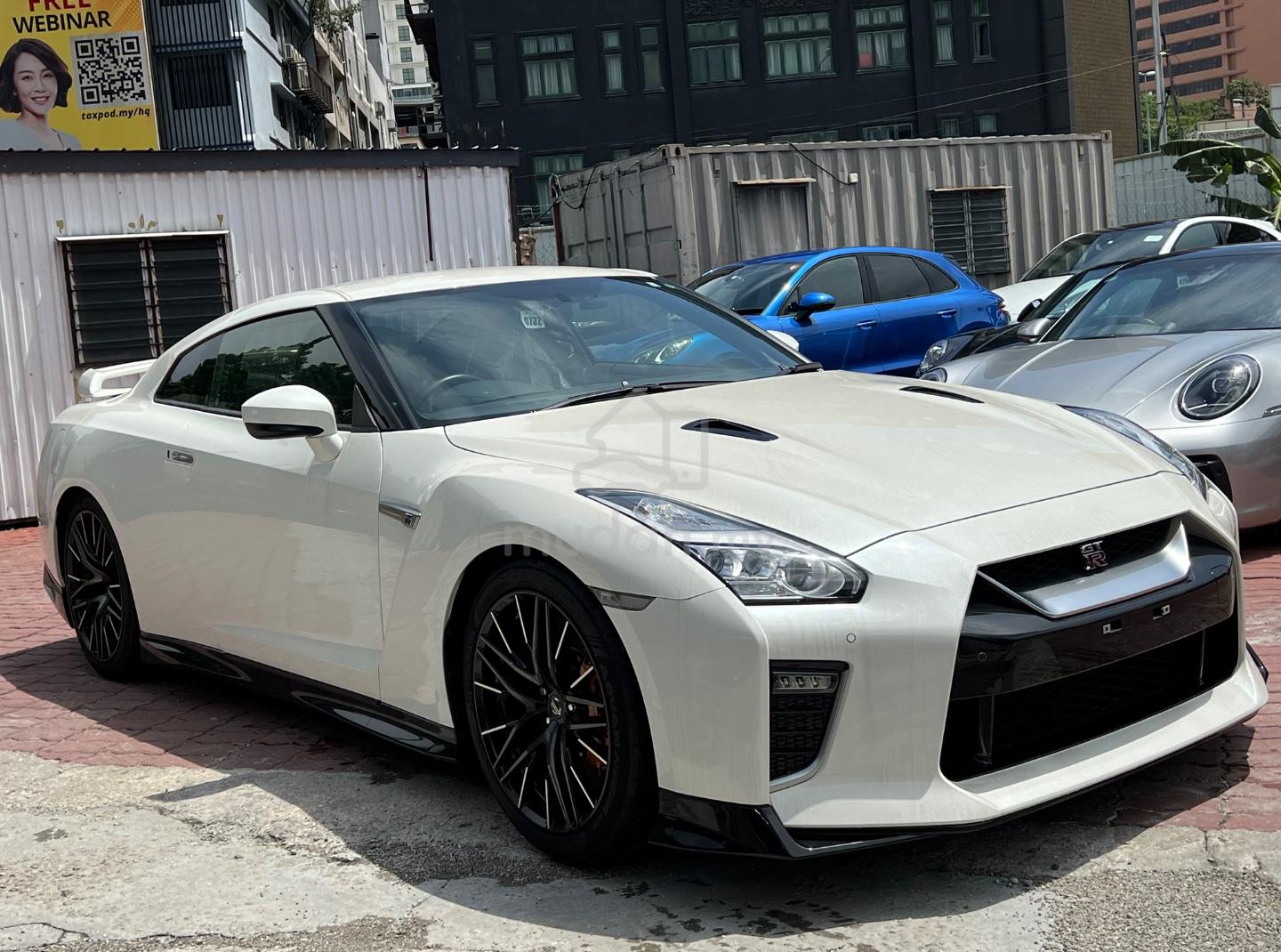 2022 Nissan GT-R