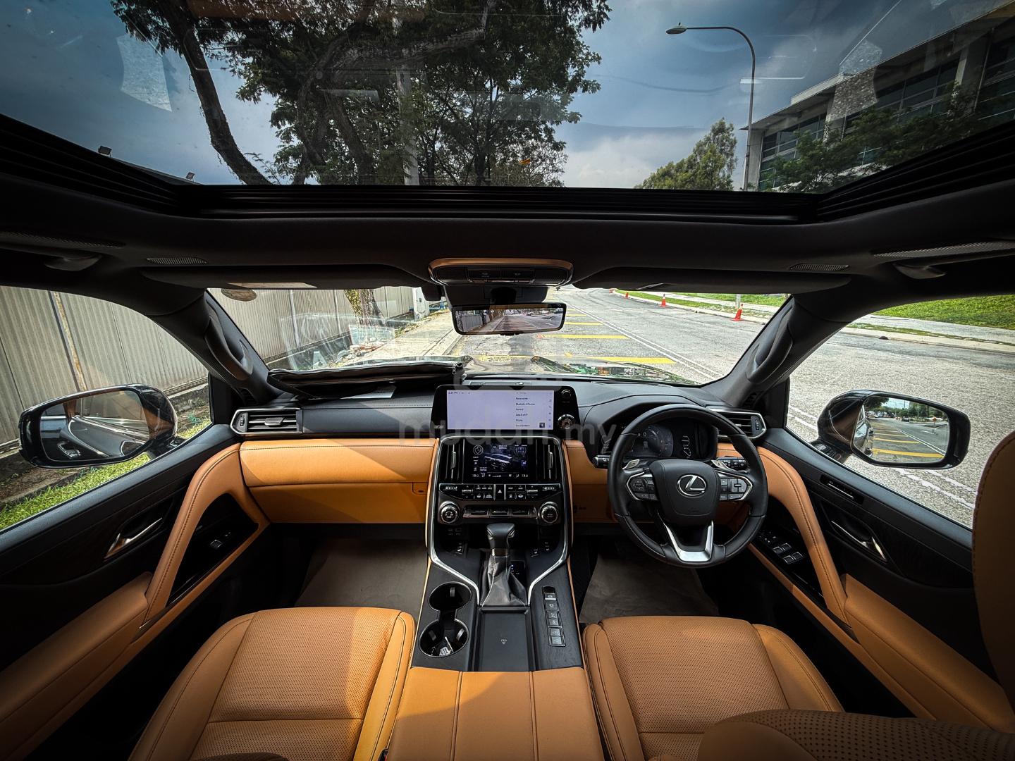 2024 Lexus LX